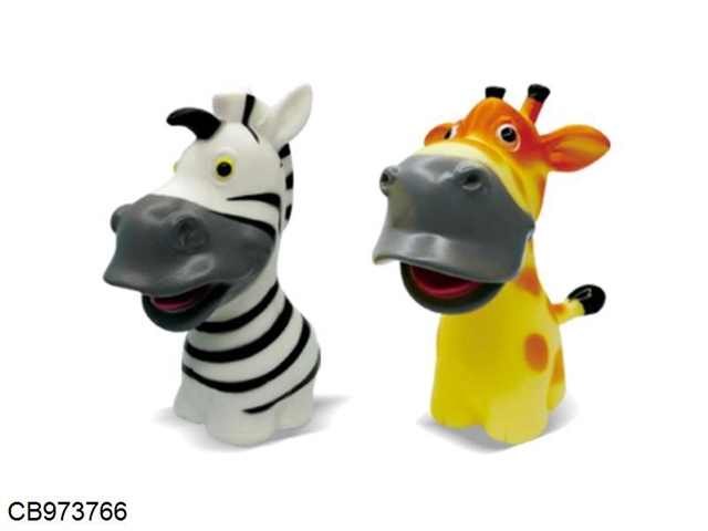 Zebra giraffe (enamel bath)